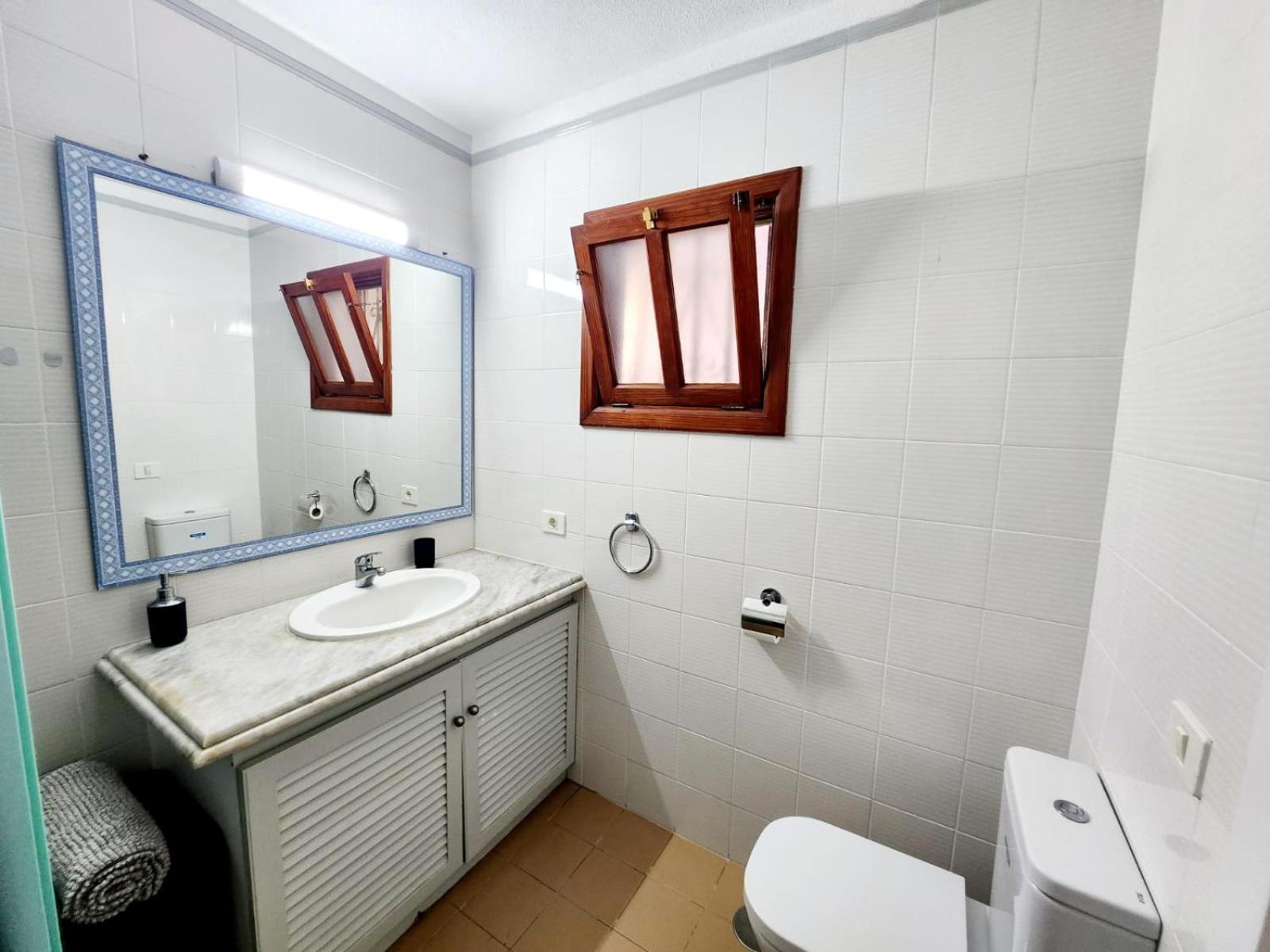 Port Royal 14 Apartment Лос Кристианос Екстериор снимка