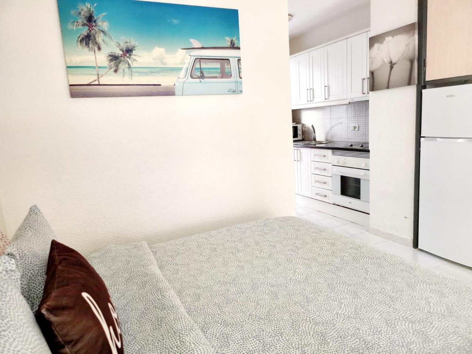 Port Royal 14 Apartment Лос Кристианос Екстериор снимка